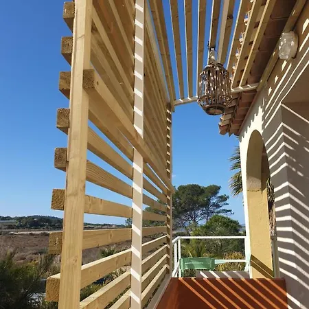 Studio 25m2 Avec 1 Canape Convertible Grand Confort Pour 2 Personnes Presqu'ile Des Giens * Hyeres